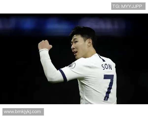 无大伤困扰的足球球星:坚韧不拔的运动生命力与职业生涯传奇 无大伤困扰的足球球星:坚韧不拔的运动生命力与职业生涯传奇