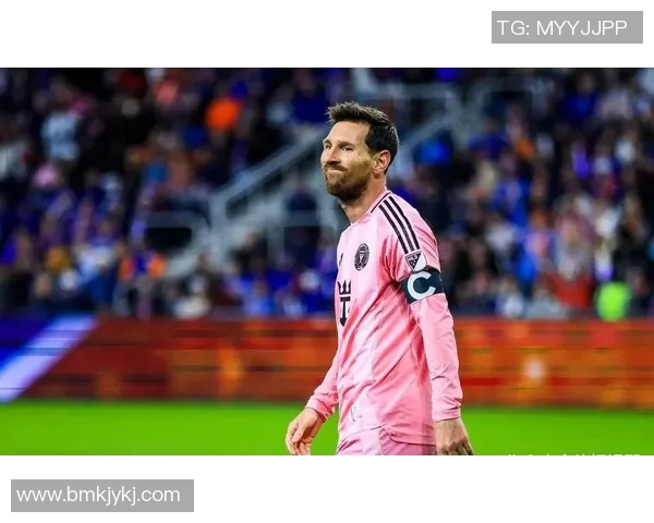 梅西C罗姆巴佩领衔五大足球巨星传奇对决史诗之战